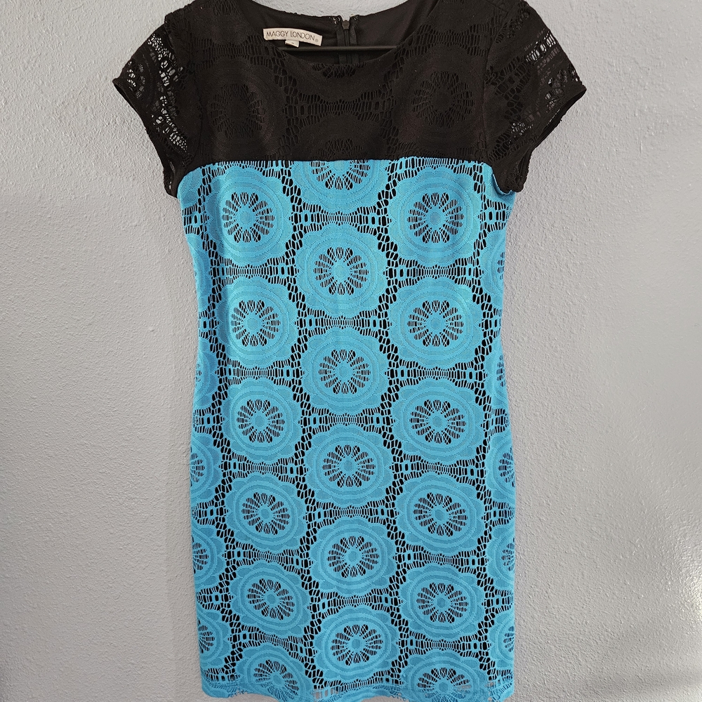 Maggy London Short Sleeve‎ Crochet Shift Dress Women's Size 8 Vintage